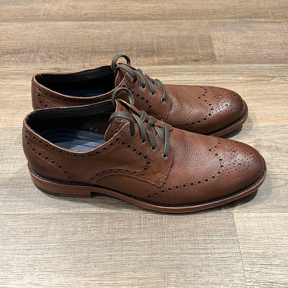 Cole Haan leather dress shoes